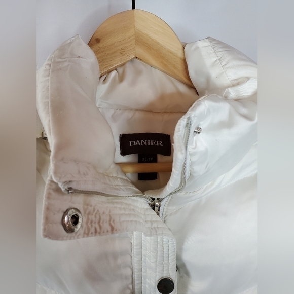 DANIER leather womens white long goose down jacket. Size xs. EUC - Picture 6 of 13